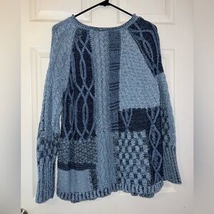 Chaps Women’s Sweater Size Medium